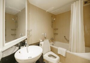 جناح ثلاث غرف عائلي