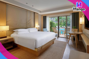 Premier Pool Access, 1 King, Pool Access, Ground Floor