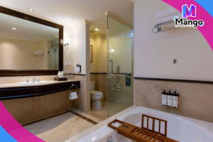 Two-Bedroom Suite with One King Bed, Two Single Beds, Pool and Sea View - Club Access