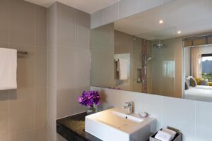 غرفة أفاني مع إطلالة على البحر