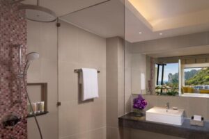 غرفة أفاني مع إطلالة على البحر