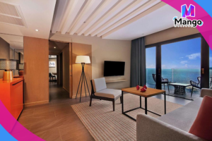 Hilltop King Suite with Ocean View