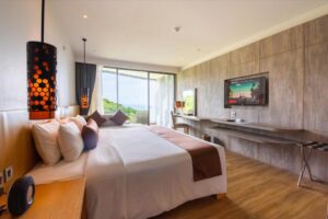 ديلوكس مع إطلالة جزئية على البحر مع  امكانية السرير الاضافي