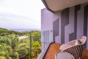 ديلوكس مع إطلالة جزئية على البحر مع  امكانية السرير الاضافي