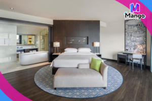 King Room with Ocean View - Club Access