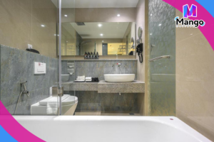 Premier Room with Bathtub