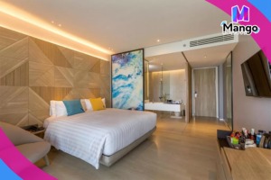 غرفة ديلوكس مزدوجة أو توأم مطلة على المسبح