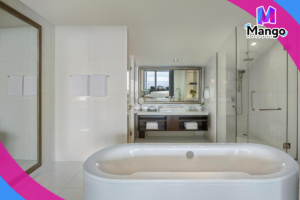 King Room with Ocean View - Club Access