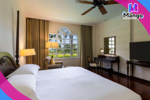 Two-Bedroom Suite with One King Bed, Two Single Beds, Pool and Sea View - Club Access