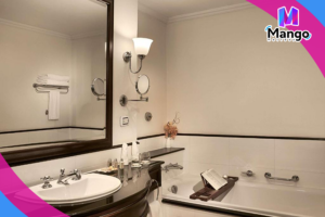 Two-Bedroom Suite with One King Bed, Two Single Beds, Pool and Sea View - Club Access