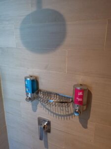 ألوفت، غرفة ضيافة، سريران مفردان توأم 