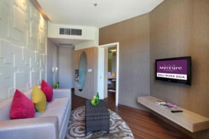 جناح جونيور مع سرير أريكة 