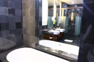 غرفة عائلية 