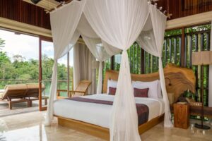 فيلا بغرفتي نوم مع بركة سباحة. 