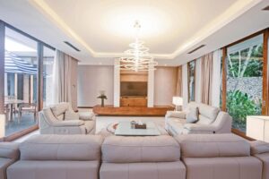 فيلا من ثلاث غرف نوم على شاطئ البحر مع مسبح خاص  