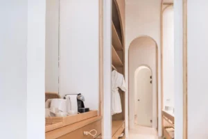 فيلا سالا على شاطئ البحر ومسبح