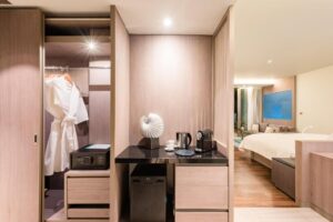 غرفة كومفي مع إمكانية استخدام المسبح