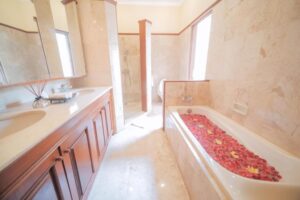 فيلا ديلوكس من 3   غرف نوم ومسبح خاص