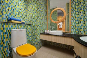 Family Suite, 1 King Bed and 1 Kids Futon bed