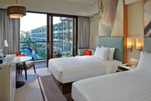 ديلوكس توأم مطلة على المسبح