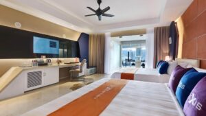 Executive Pool Suite