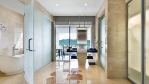 Executive Pool Suite