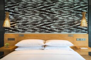 جناح تنفيذي، سرير كينغ واحد، إطلالة على الحديقة، شرفة 