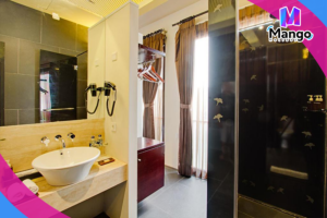 جناح دور علوي مع مسبح خاص