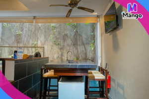 جناح علّية من غرفتي نوم مع مسبح خاص