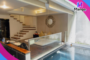 جناح علّية من غرفتي نوم مع مسبح خاص