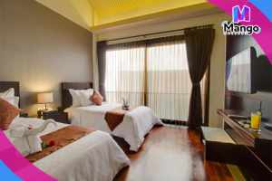 جناح علّية من غرفتي نوم مع مسبح خاص