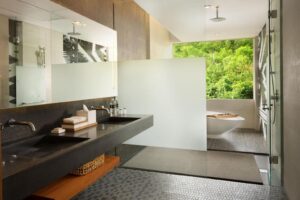 غرفة ديلوكس كينغ، غرفة ضيوف، سرير كينغ واحد، إطلالة على الحديقة، شرفة 