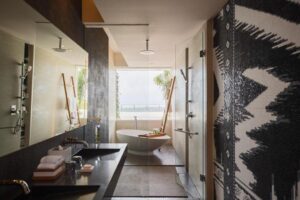 غرفة ضيوف، ديلوكس توأم مع تراس وإطلالة على المحيط، سريرين توأم مفردين 