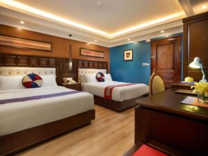 Deluxe Connecting Room