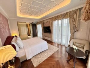 Premier Suite