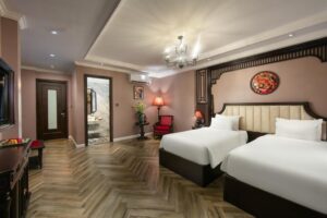 Deluxe Family Suite