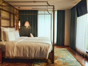 Executive Room with Lounge Access - High Floor