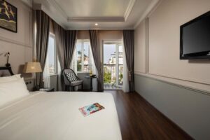 Suite with Balcony