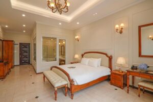 LAROSE Double Room