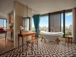 Presidential Suite with Lounge Access