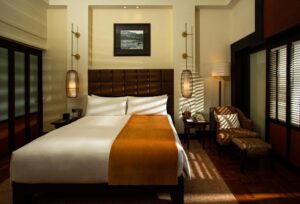 Classic King Room with Overwater Lake View