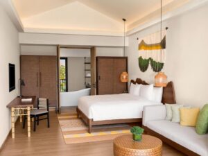 Grand Pool Villa