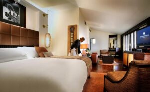 Junior King Suite with City View