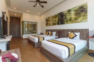 Deluxe Triple Room with Lake View