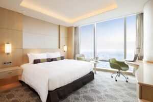Deluxe King Room