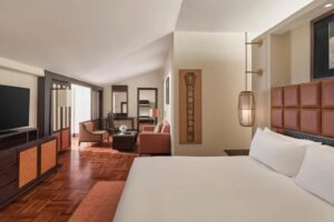 Junior King Suite with City View