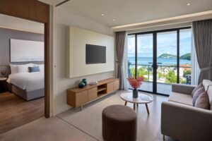 Superior King Suite with Balcony