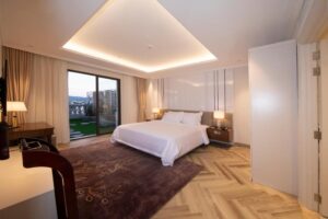 Garden Grand Suite