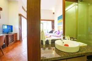 Luxury Garden View Villa