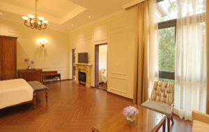 LAROSE Double Room